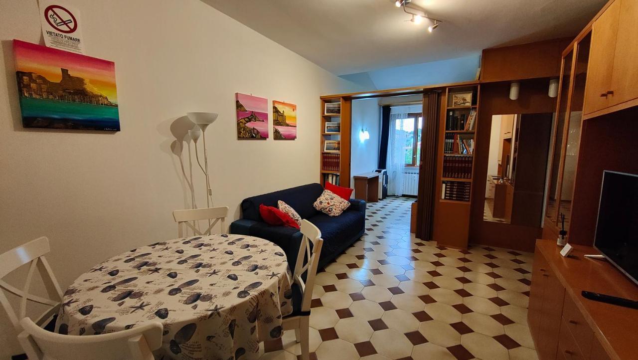 La Casa Fra Gli Ulivi Apartman Lerici Kültér fotó