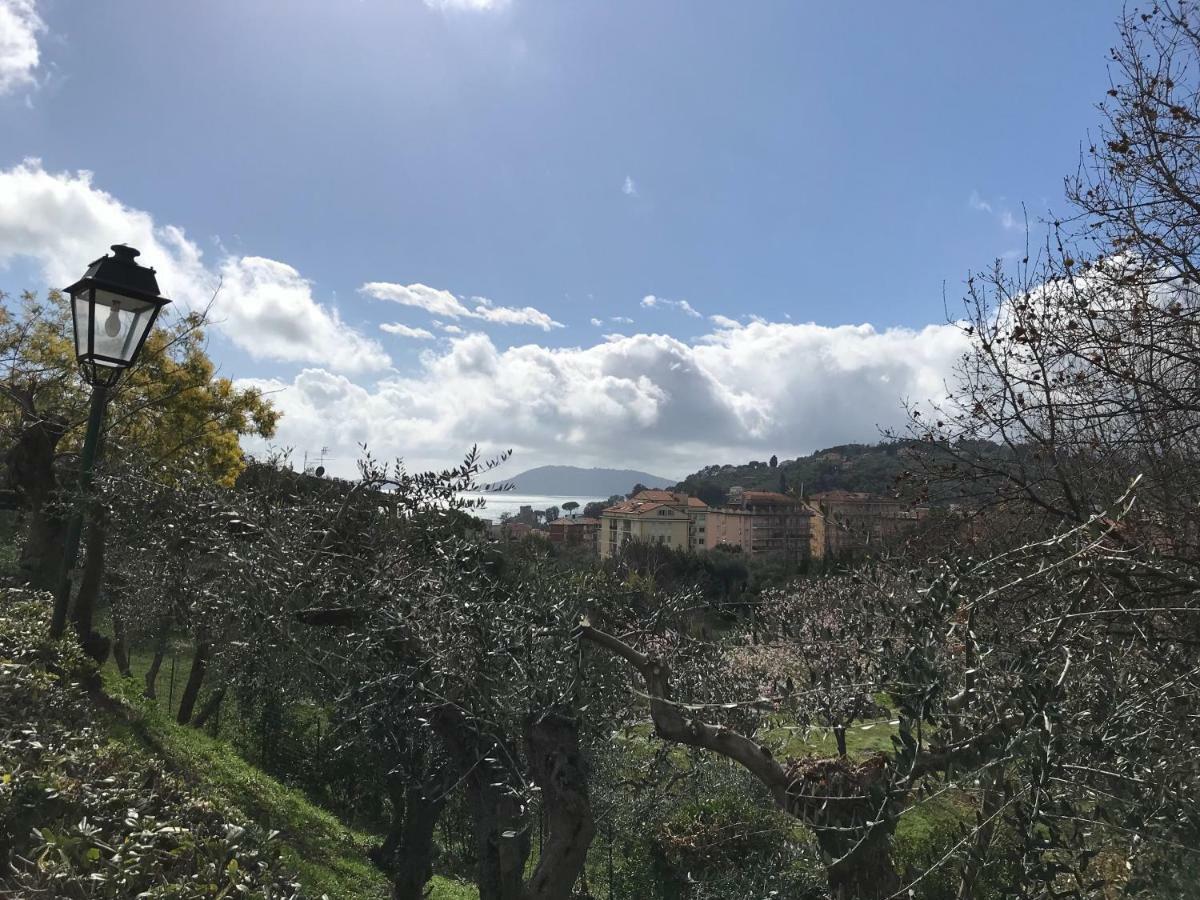 La Casa Fra Gli Ulivi Apartman Lerici Kültér fotó