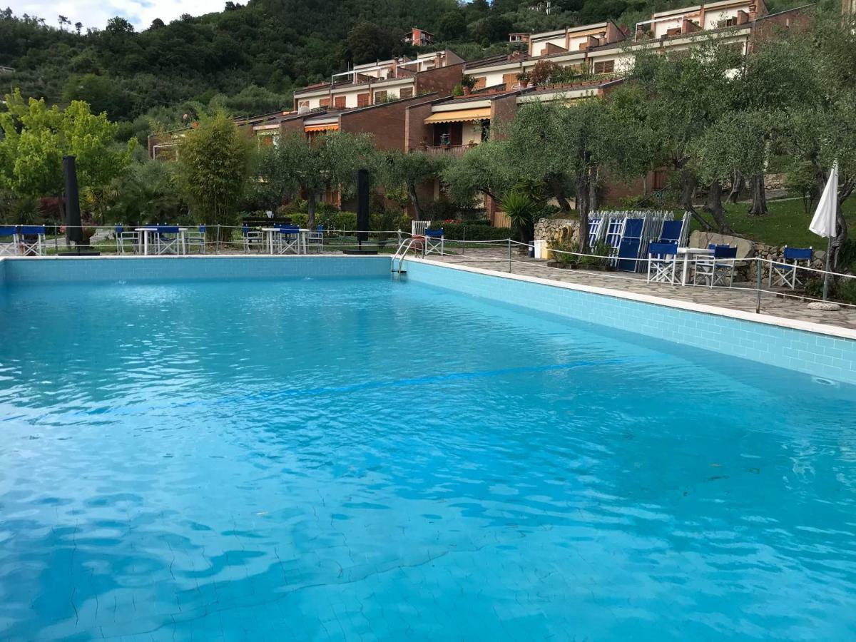 La Casa Fra Gli Ulivi Apartman Lerici Kültér fotó