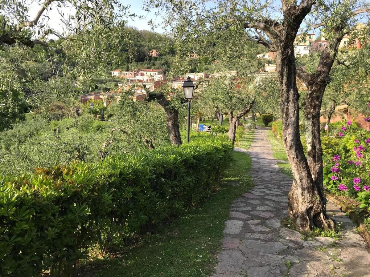 La Casa Fra Gli Ulivi Apartman Lerici Kültér fotó